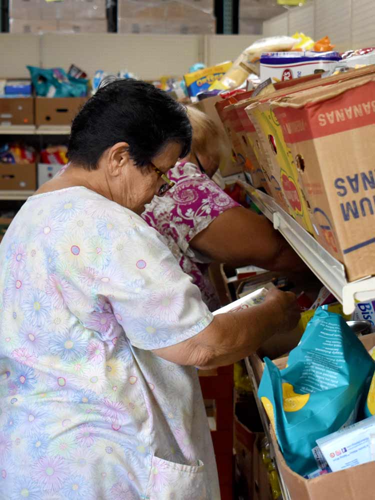 Hawaii Foodbank Volunteer Auntie Audrey