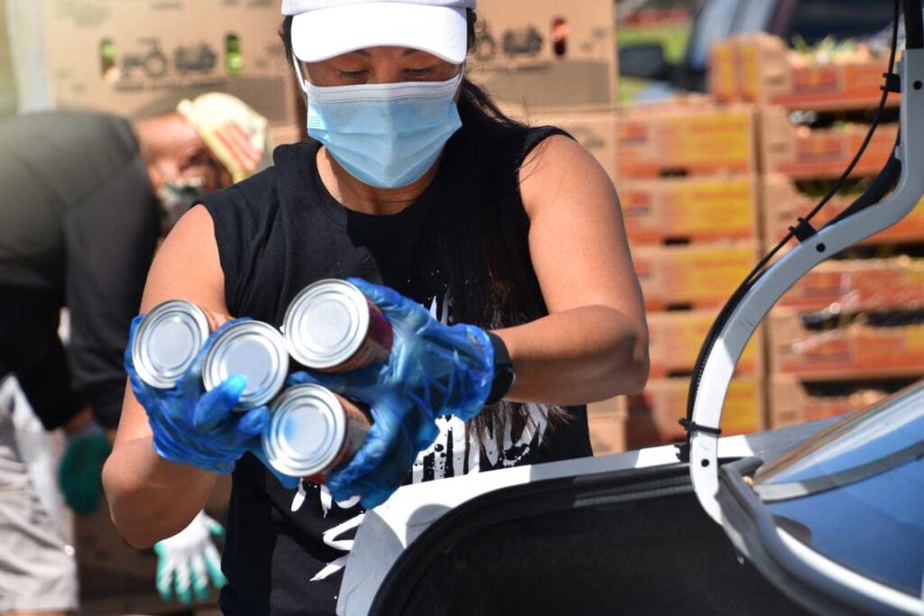 Hawaii Foodbank Volunteer Cari Nishimura-Burnett