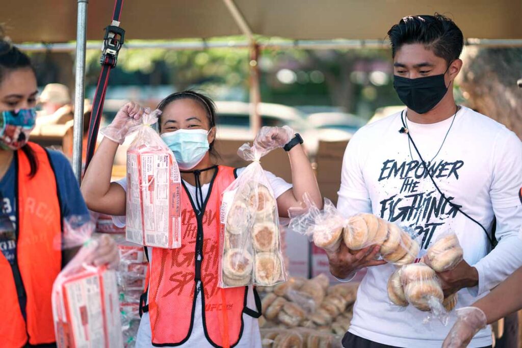 Hawaii Foodbank Volunteers from UFC Gym