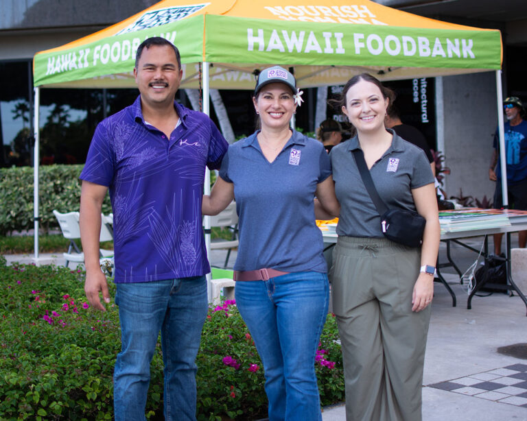 FoodDriveDay_WaterfrontPlaza_04