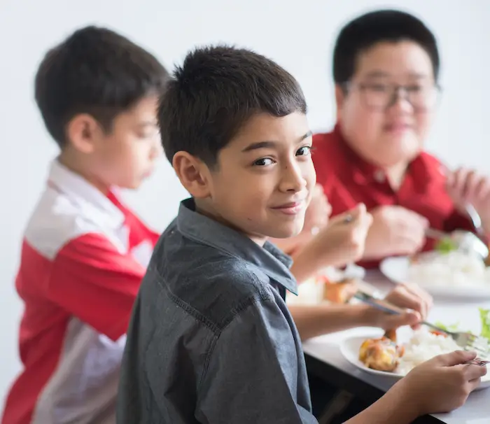 School pantry program helps keep keiki fed during summer
