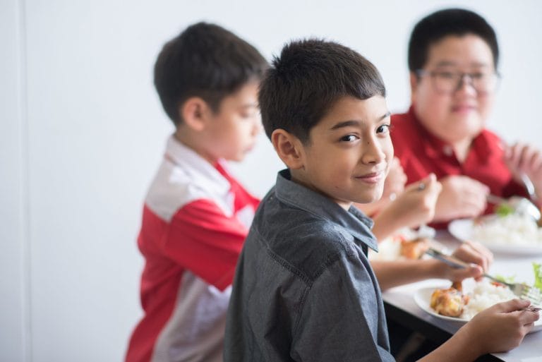 School pantry program helps keep keiki fed during summer
