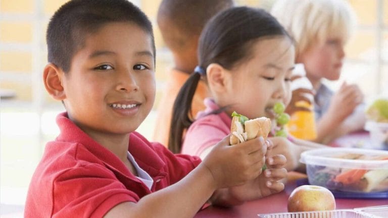 Hawaii Foodbank provides free summer meals to students
