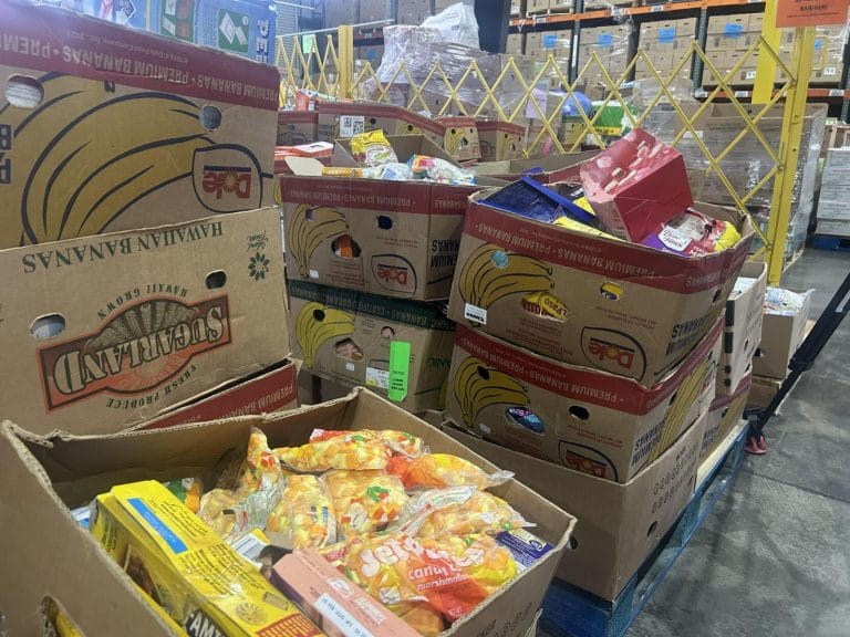 Hawaii’s food insecurity at highest levels, as support from the federal government drops